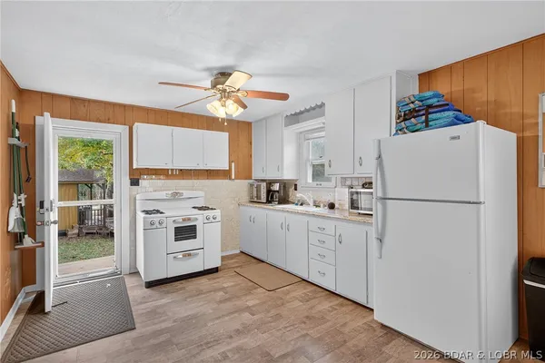 $194,900 | 28329 West Cove Drive, Lincoln, MO 65338