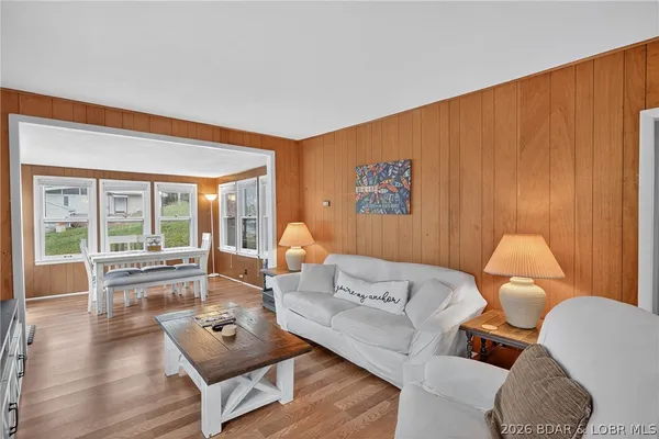 $194,900 | 28329 West Cove Drive, Lincoln, MO 65338