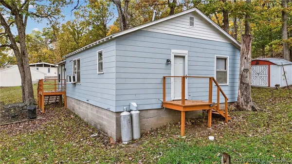 $194,900 | 28329 West Cove Drive, Lincoln, MO 65338