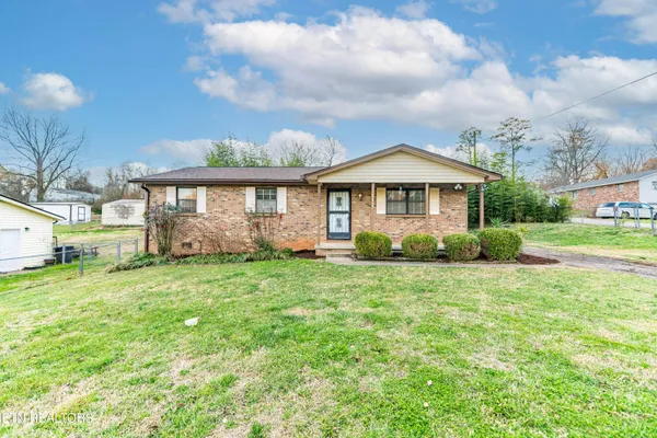 $314,999 | 7713 Wendy Lane, Powell, TN 37849