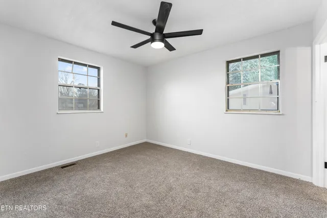 $317,500 | 7713 Wendy Lane, Powell, TN 37849