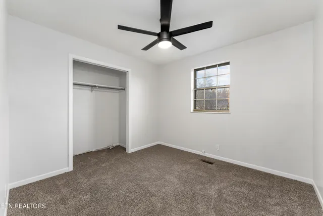 $317,500 | 7713 Wendy Lane, Powell, TN 37849