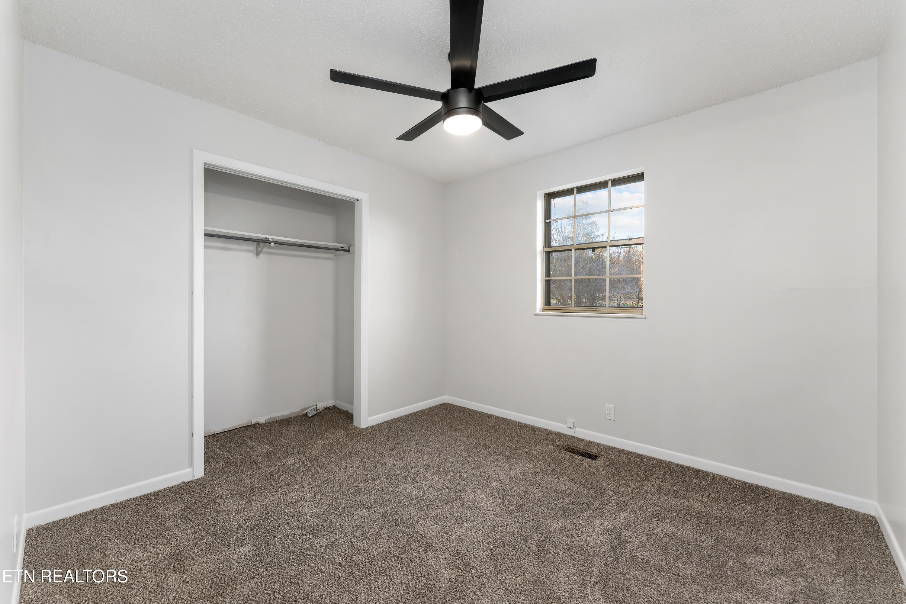 7713 Wendy Lane Powell, TN 37849 - Photo 20 of 33 _DSC8883-Edit