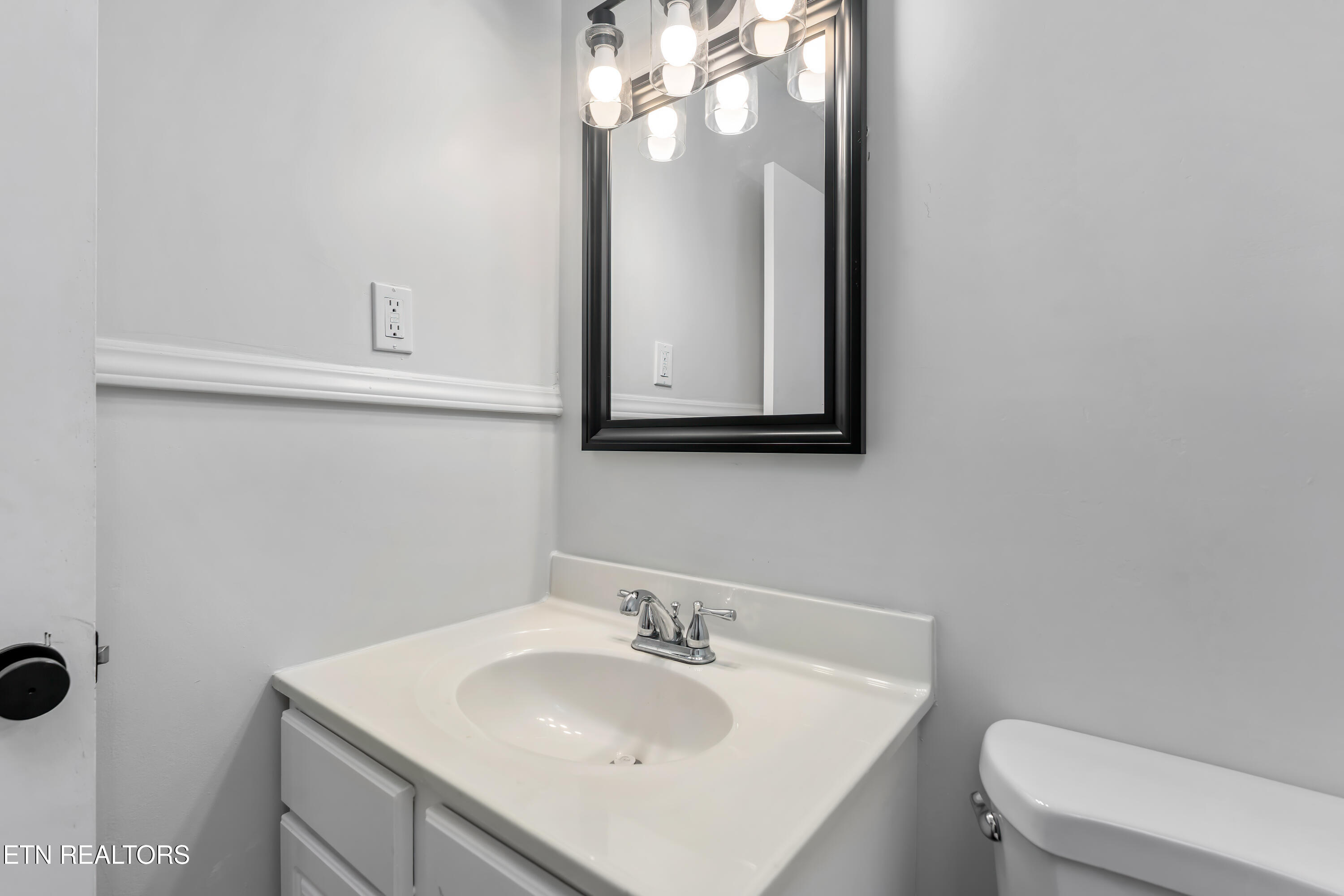 7713 Wendy Lane Powell, TN 37849 - Photo 21 of 34 _DSC8862-Edit