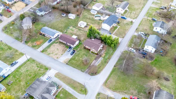 $314,999 | 7713 Wendy Lane, Powell, TN 37849