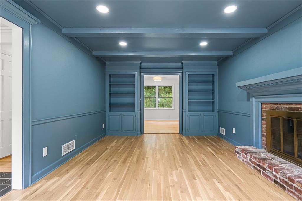 2340 Castleridge Court Tucker, GA 30084 - Photo 13 of 60