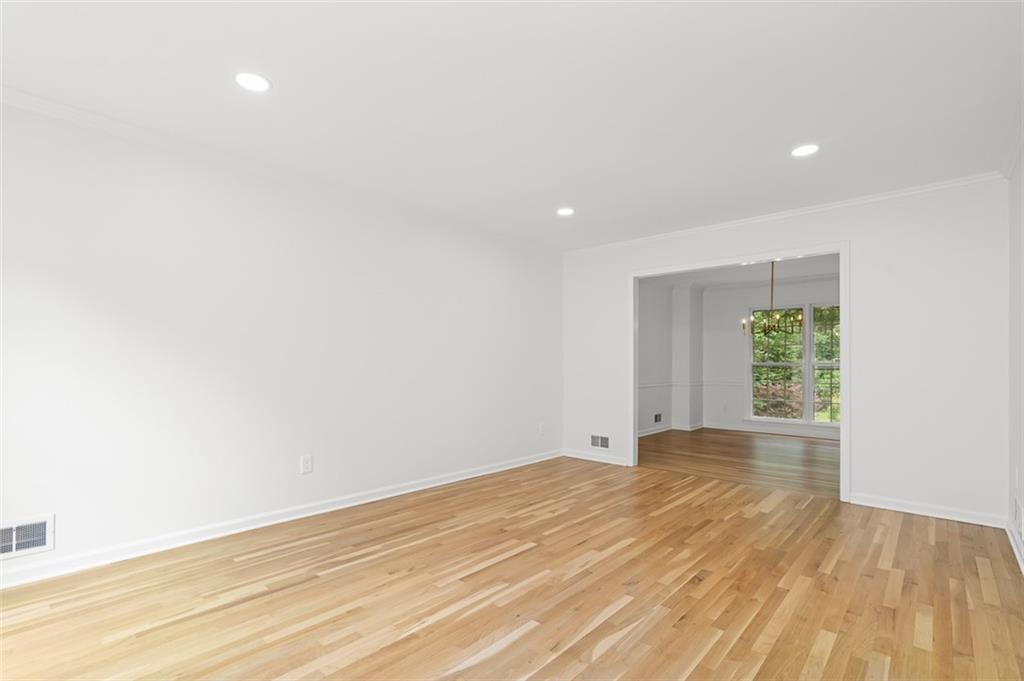 2340 Castleridge Court Tucker, GA 30084 - Photo 17 of 60