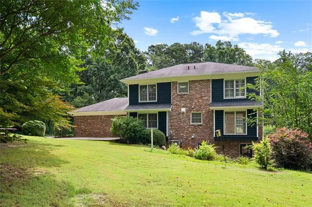 $3,600 | 2340 Castleridge Court, Tucker, GA 30084