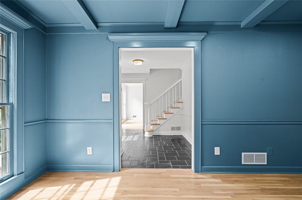 2340 Castleridge Court Tucker, GA 30084 - Photo 9 of 60