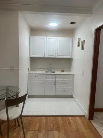 $1,500 | 19301 Southwest 220th Street, Miami, FL 33170