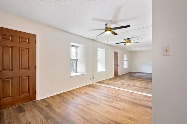 $1,245 | 7801 Shoal Creek Boulevard, Unit 201, Austin, TX 78757