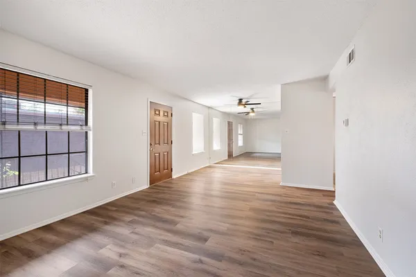 $1,245 | 7801 Shoal Creek Boulevard, Unit 201, Austin, TX 78757