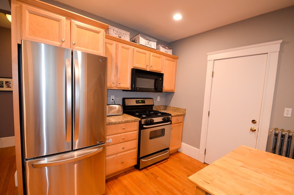 56 Forest Hills Street, Unit 1 Boston, MA 02130 - Photo 6 of 24