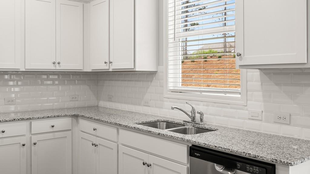 318 Thompson Rdg Lane Dallas, GA 30132 - Photo 6 of 33