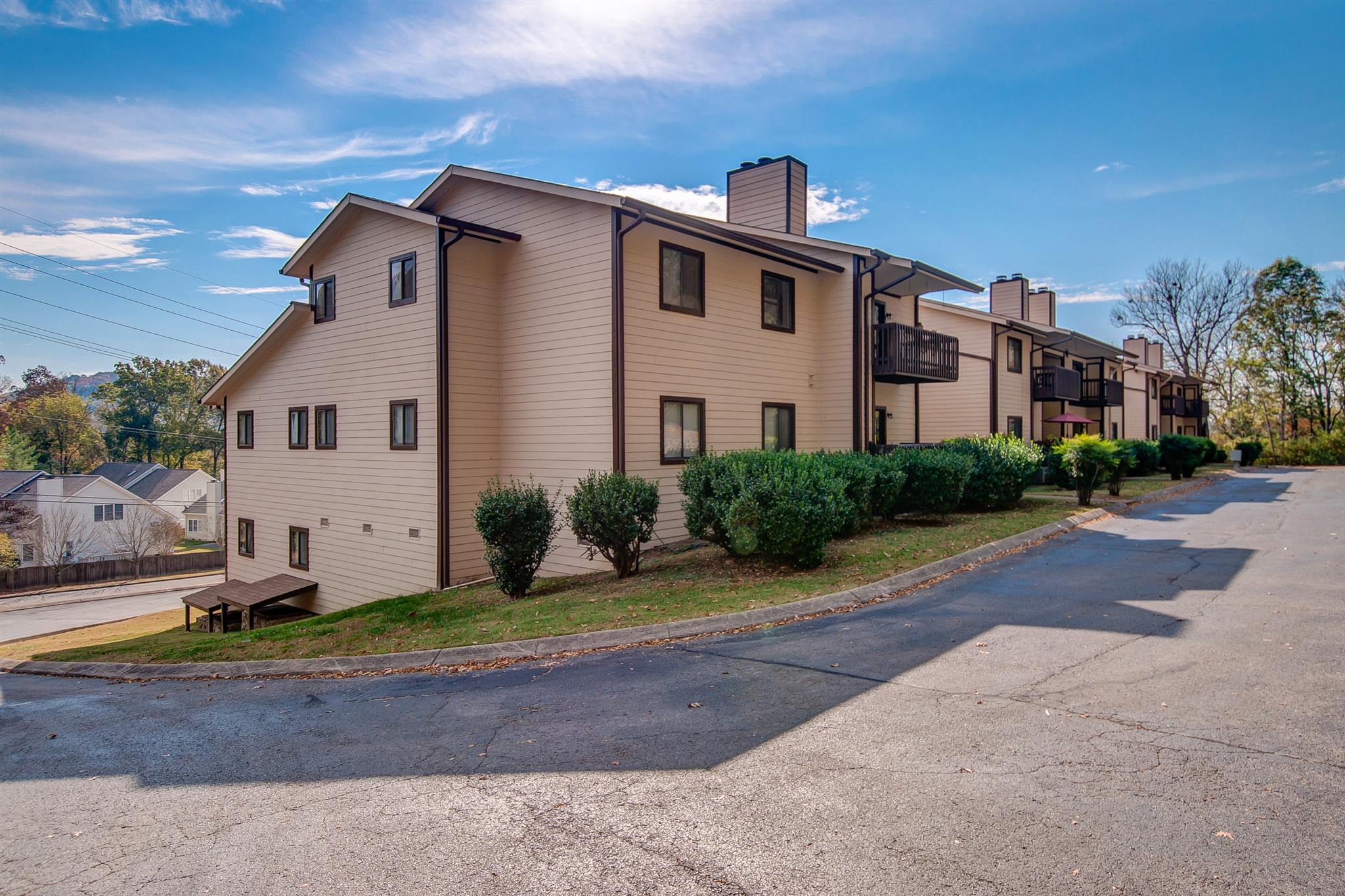 155 Hicks Road, Unit 155 Nashville, TN 37221 - Photo 3 of 20 Gallery Image 3