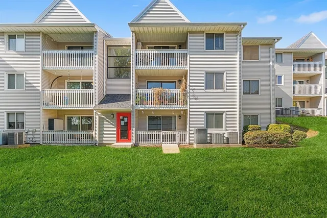 $414,900 | 15 Bower Road, Unit B2, Quincy, MA 02169
