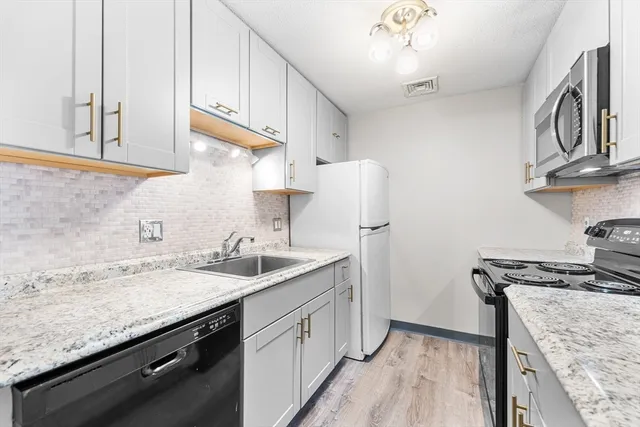 $414,900 | 15 Bower Road, Unit B2, Quincy, MA 02169