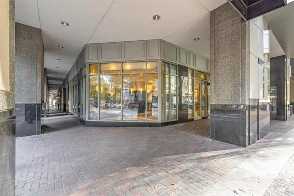 $399,000 | 230 South Tryon Street, Unit 1105, Charlotte, NC 28202