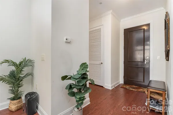 $399,000 | 230 South Tryon Street, Unit 1105, Charlotte, NC 28202