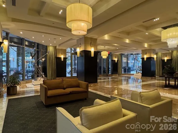 $399,000 | 230 South Tryon Street, Unit 1105, Charlotte, NC 28202