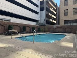$399,000 | 230 South Tryon Street, Unit 1105, Charlotte, NC 28202