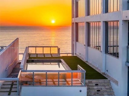 $4,999,000 | 6899 Collins Avenue, Unit 2307/10, Miami Beach, FL 33141