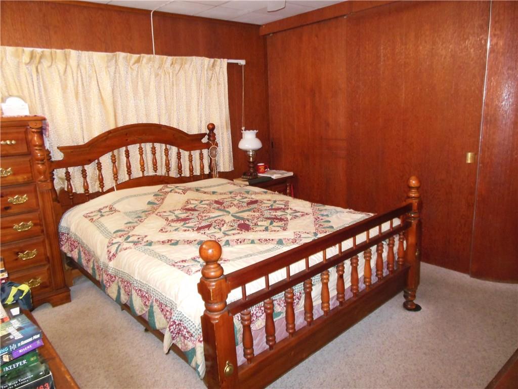 209 Hoover Road New Castle, PA 16101 - Photo 11 of 17 Master bedroom