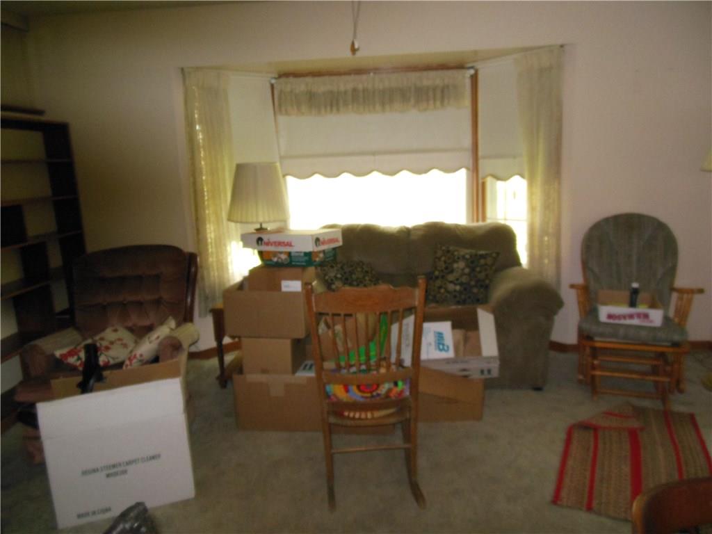209 Hoover Road New Castle, PA 16101 - Photo 15 of 17 Living room in attached apartment