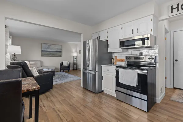 $199,900 | 610 Stonehedge Lane, Unit 3A, Grand Chute, WI 54914
