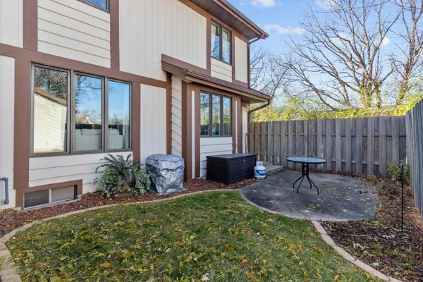 $199,900 | 610 Stonehedge Lane, Unit 3A, Grand Chute, WI 54914