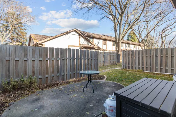 $199,900 | 610 Stonehedge Lane, Unit 3A, Grand Chute, WI 54914