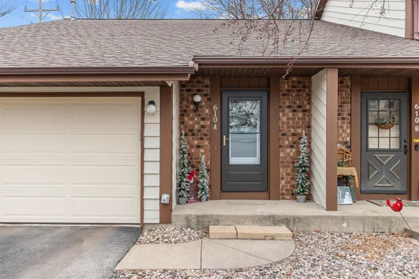 $199,900 | 610 Stonehedge Lane, Unit 3A, Grand Chute, WI 54914