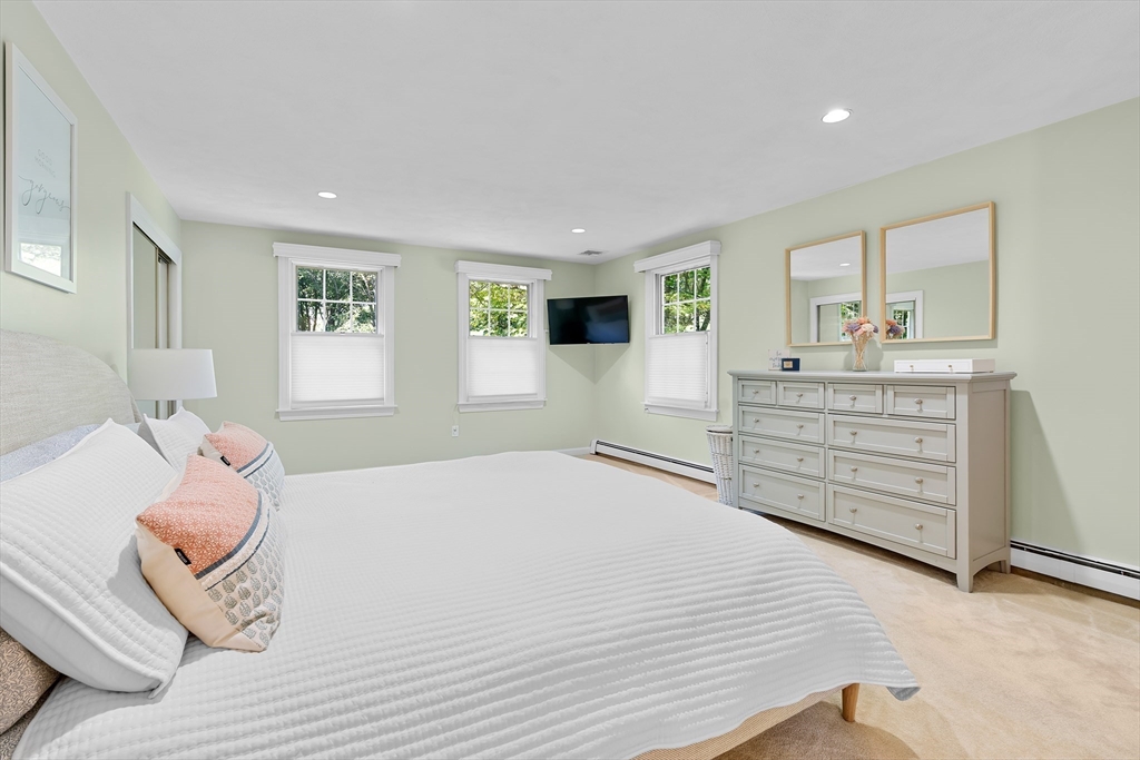 208 Cochituate Road Wayland, MA 01778 - Photo 12 of 24 Gallery Image 12