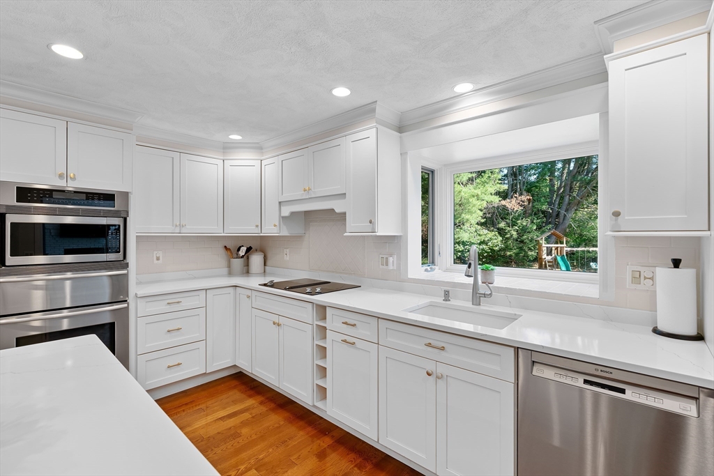 208 Cochituate Road Wayland, MA 01778 - Photo 3 of 24 Gallery Image 3