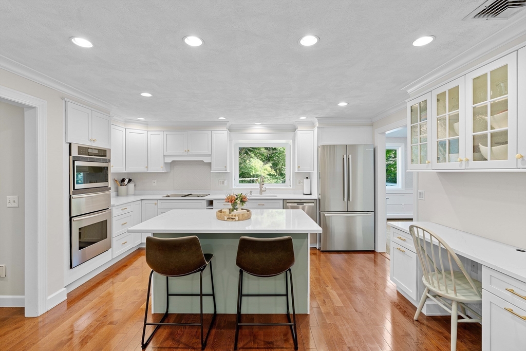 208 Cochituate Road Wayland, MA 01778 - Photo 4 of 24 Gallery Image 4