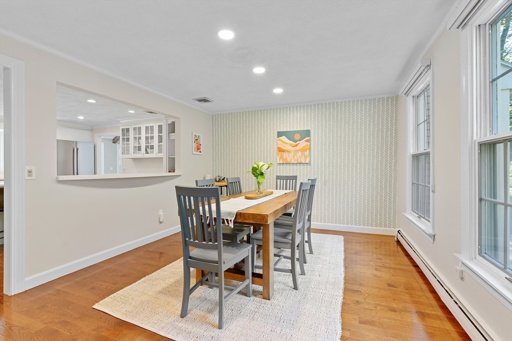 208 Cochituate Road Wayland, MA 01778 - Photo 5 of 24 Gallery Image 5
