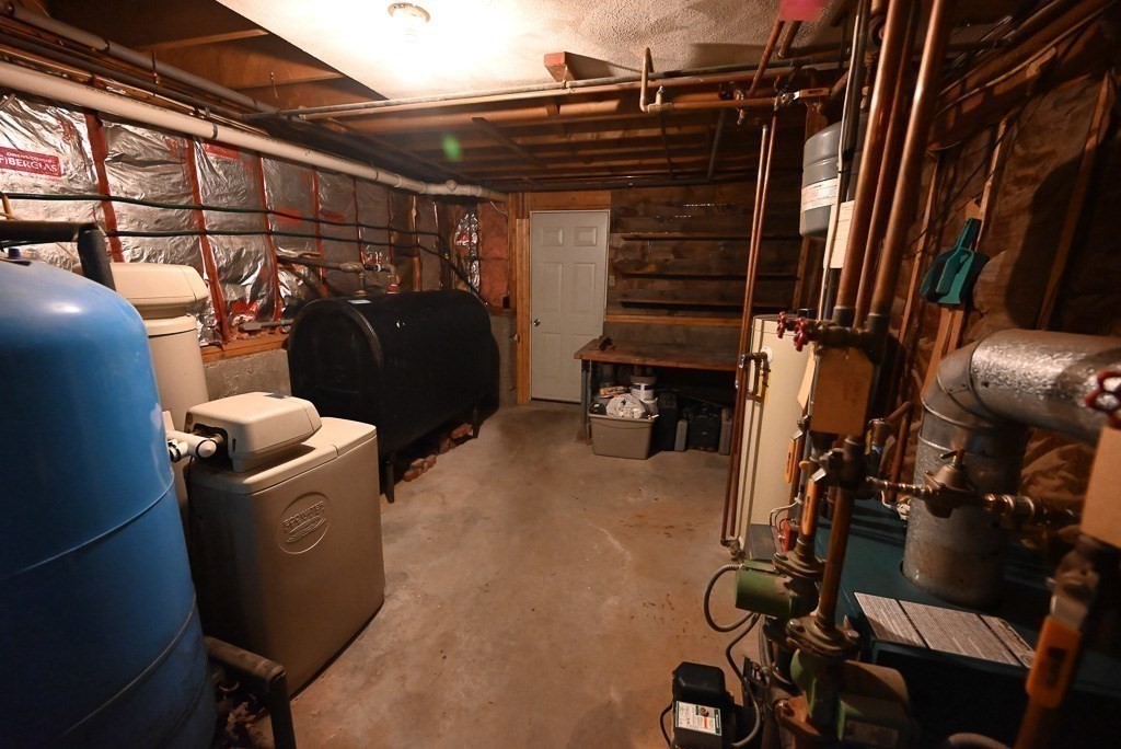 88 Minott Road Westminster, MA 01473 - Photo 34 of 36