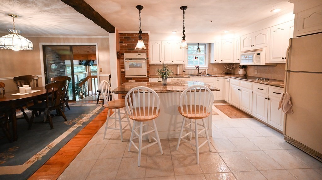 88 Minott Road Westminster, MA 01473 - Photo 8 of 36