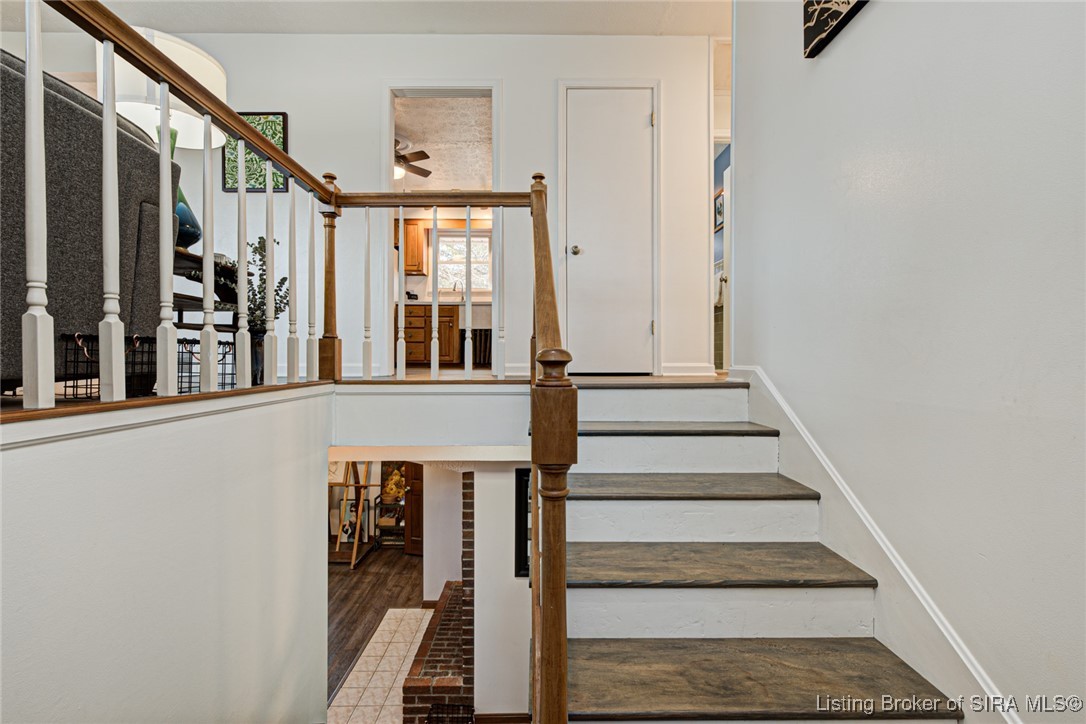 7321 Frank Ott Road Georgetown, IN 47122 - Photo 4 of 38 Gallery Image 4