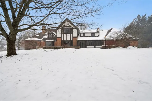 $774,900 | 620 North Franklin Avenue, Somerset, PA 15501