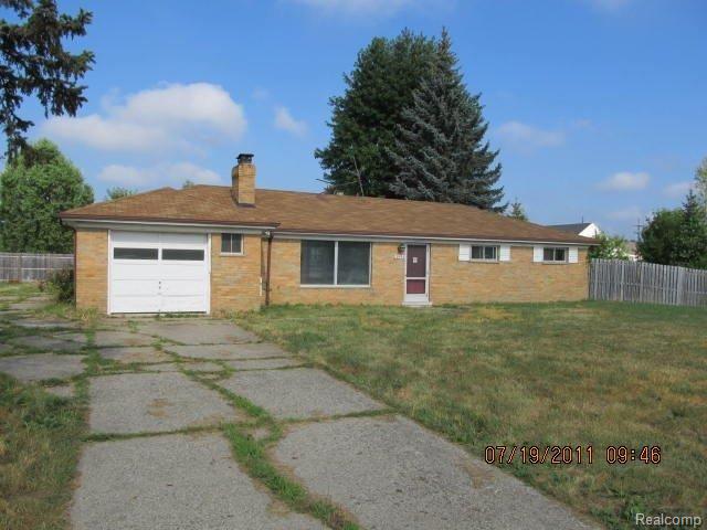 38695 Dequindre Road Troy, MI 48083 - Photo 1 of 9 Front