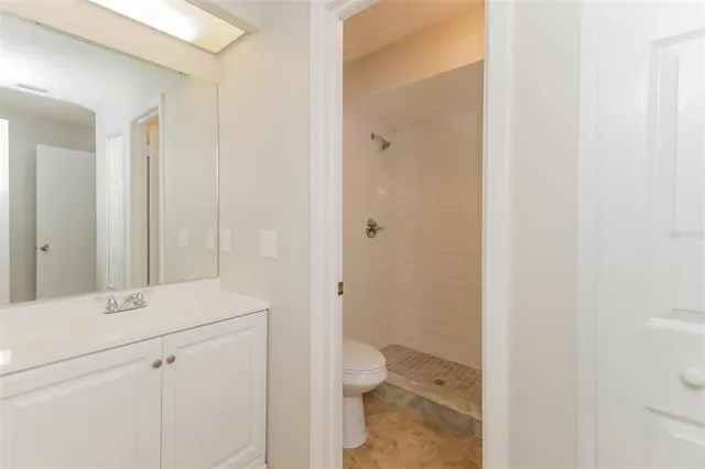 $2,245 | 10003 Turkey Trot Place, Tampa, FL 33637