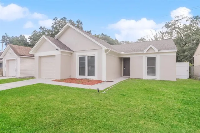 $2,245 | 10003 Turkey Trot Place, Tampa, FL 33637