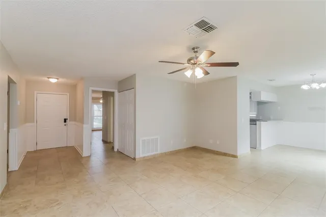 $2,245 | 10003 Turkey Trot Place, Tampa, FL 33637