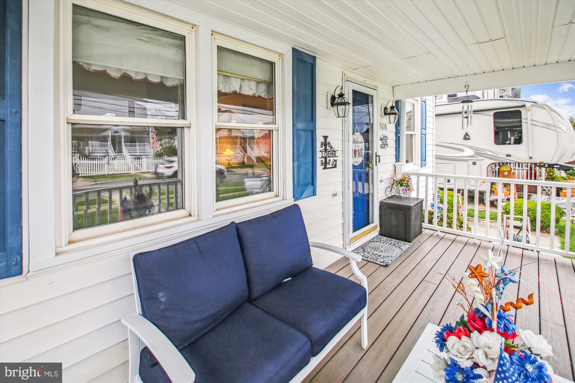 7610 Cedar Road Dundalk, MD 21222 - Photo 3 of 19 Front Porch