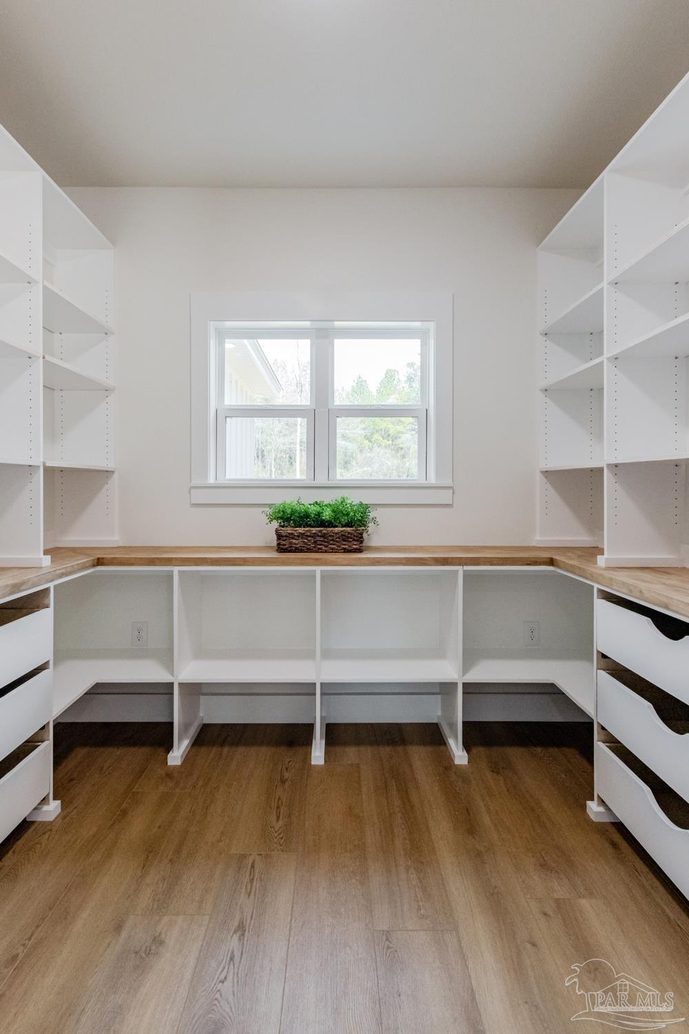 3185 Daybreak Lane Milton, FL 32571 - Photo 13 of 29