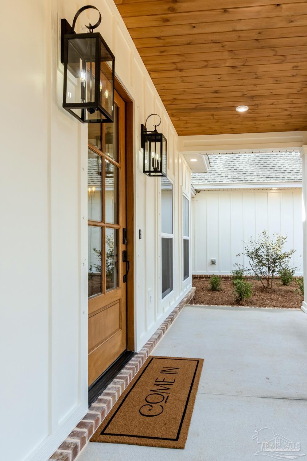 3185 Daybreak Lane Milton, FL 32571 - Photo 4 of 29