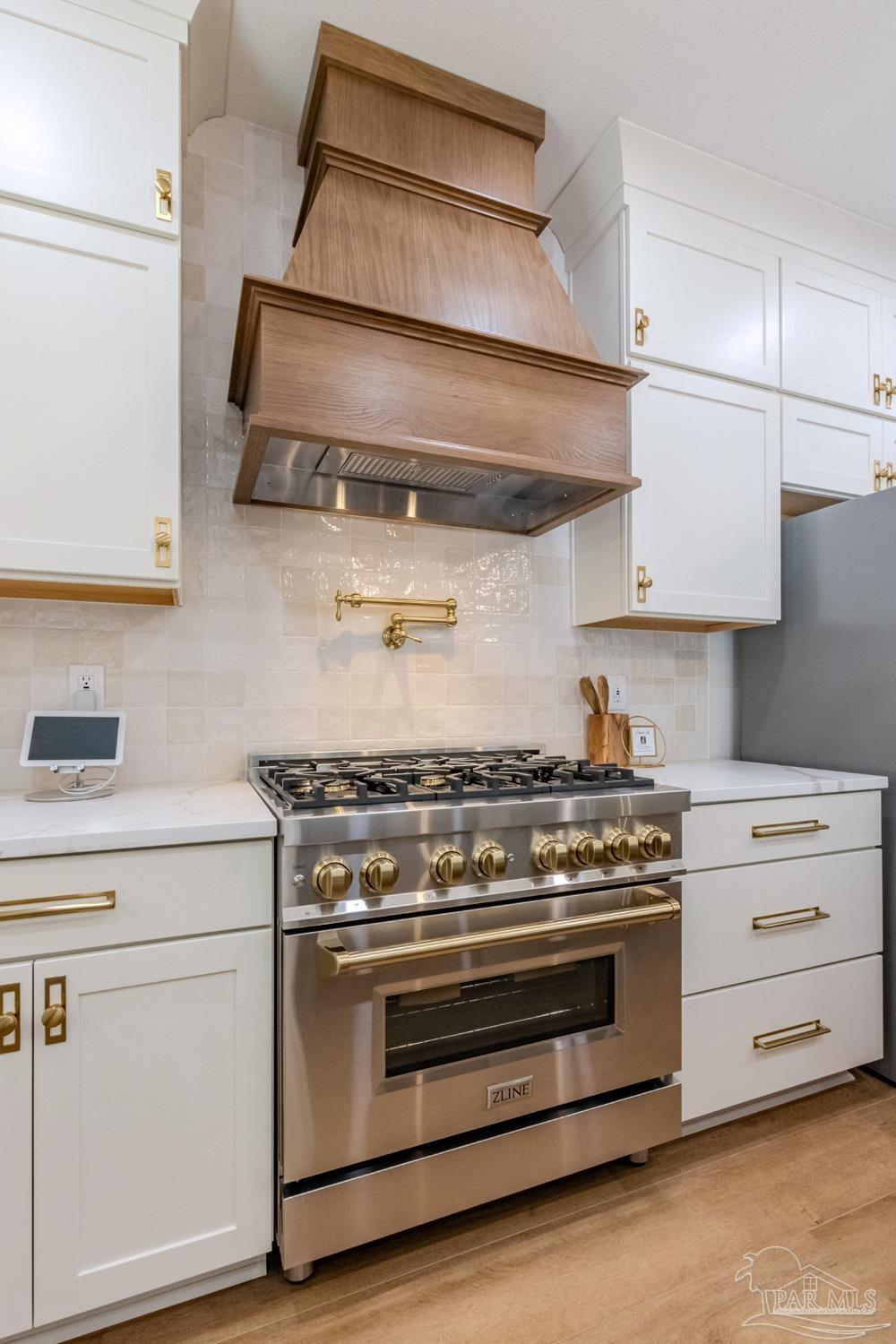 3185 Daybreak Lane Milton, FL 32571 - Photo 10 of 29