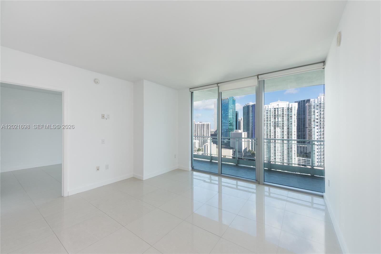 92 Southwest 3rd Street, Unit 2812 Miami, FL 33130 - Photo 3 of 23
