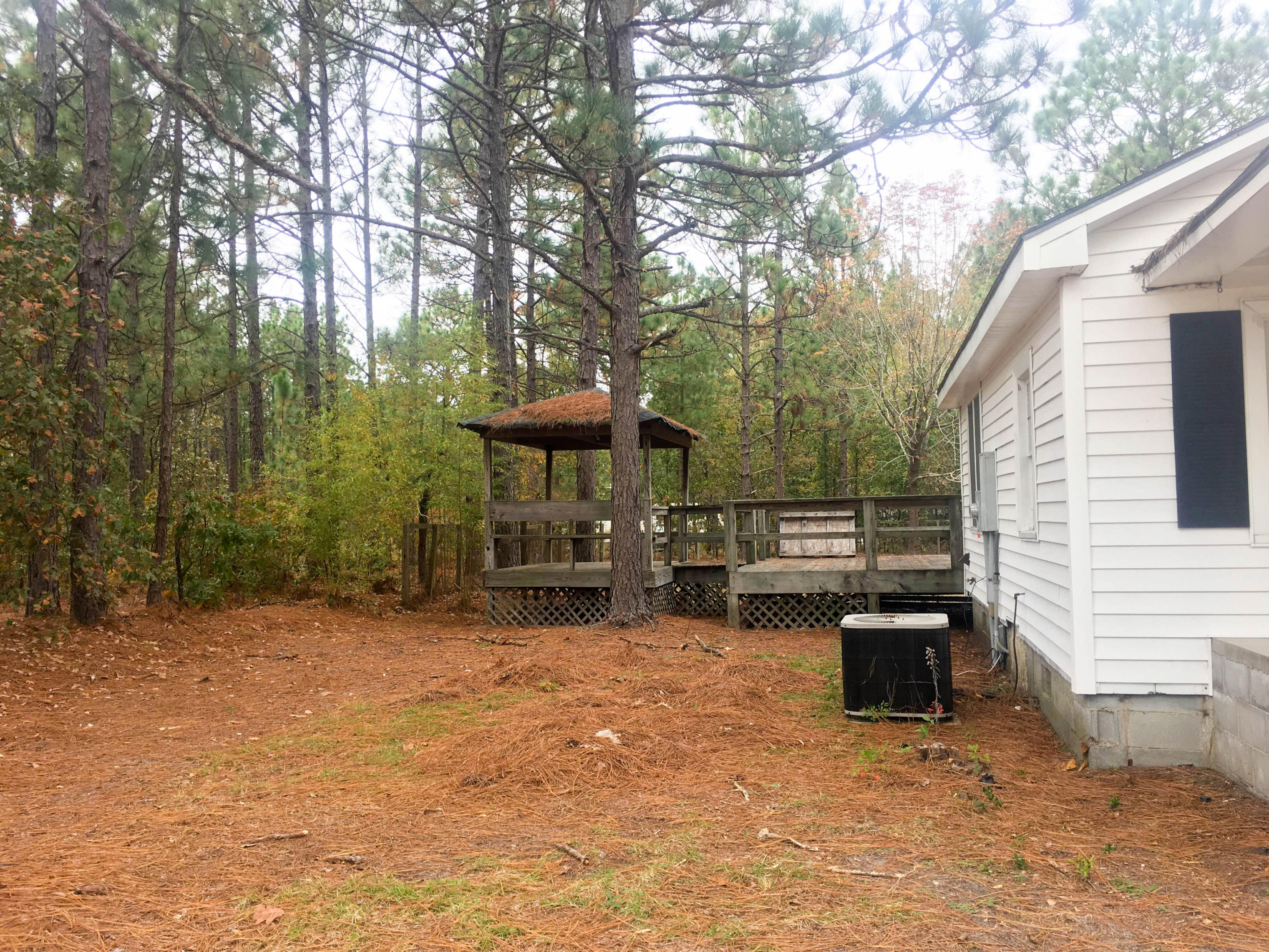 220 R Robert Sands Road Aberdeen, NC 28315 - Photo 5 of 16 220 R. Sands Rd.-5